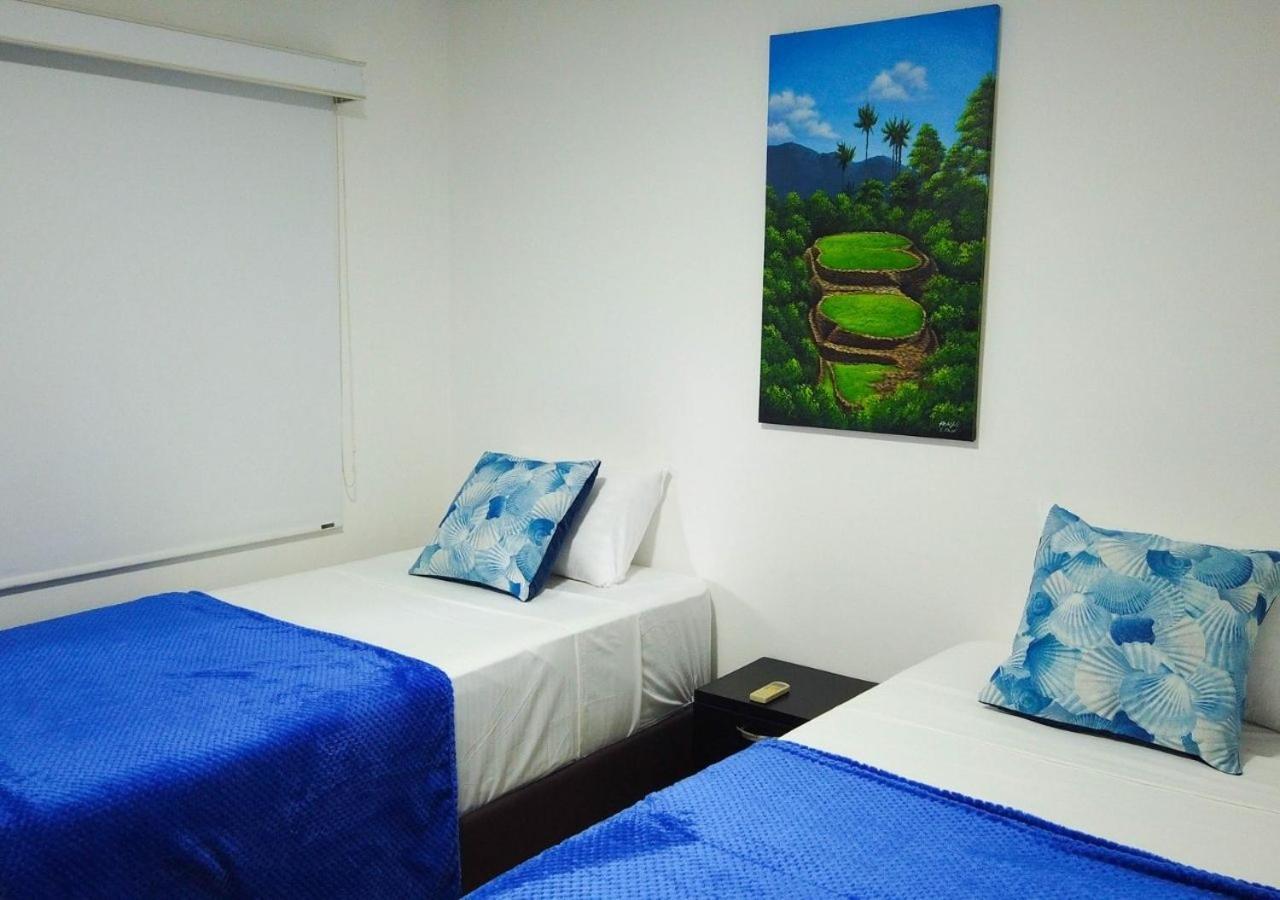 Hotel Parque De Los Novios Inn ซันตามาร์ตา ภายนอก รูปภาพ