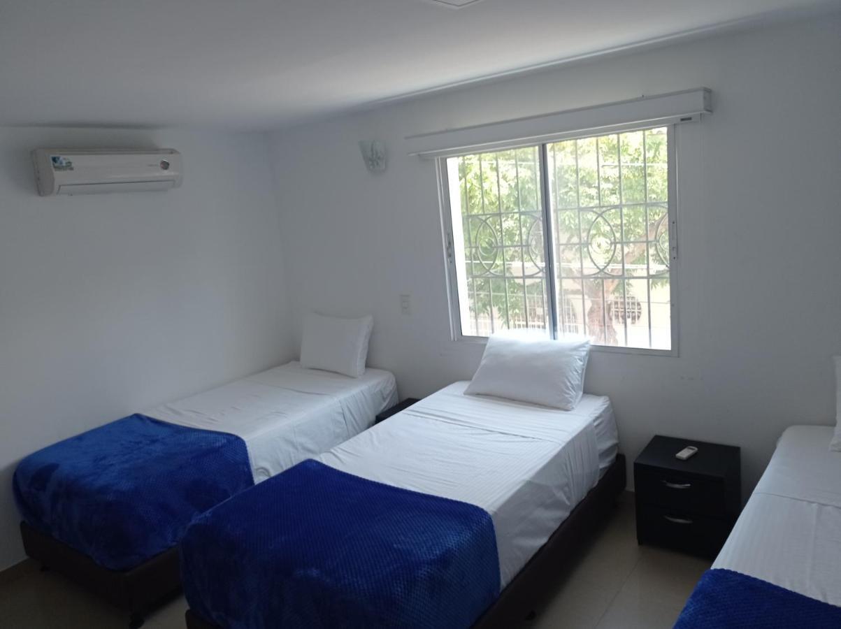 Hotel Parque De Los Novios Inn ซันตามาร์ตา ภายนอก รูปภาพ