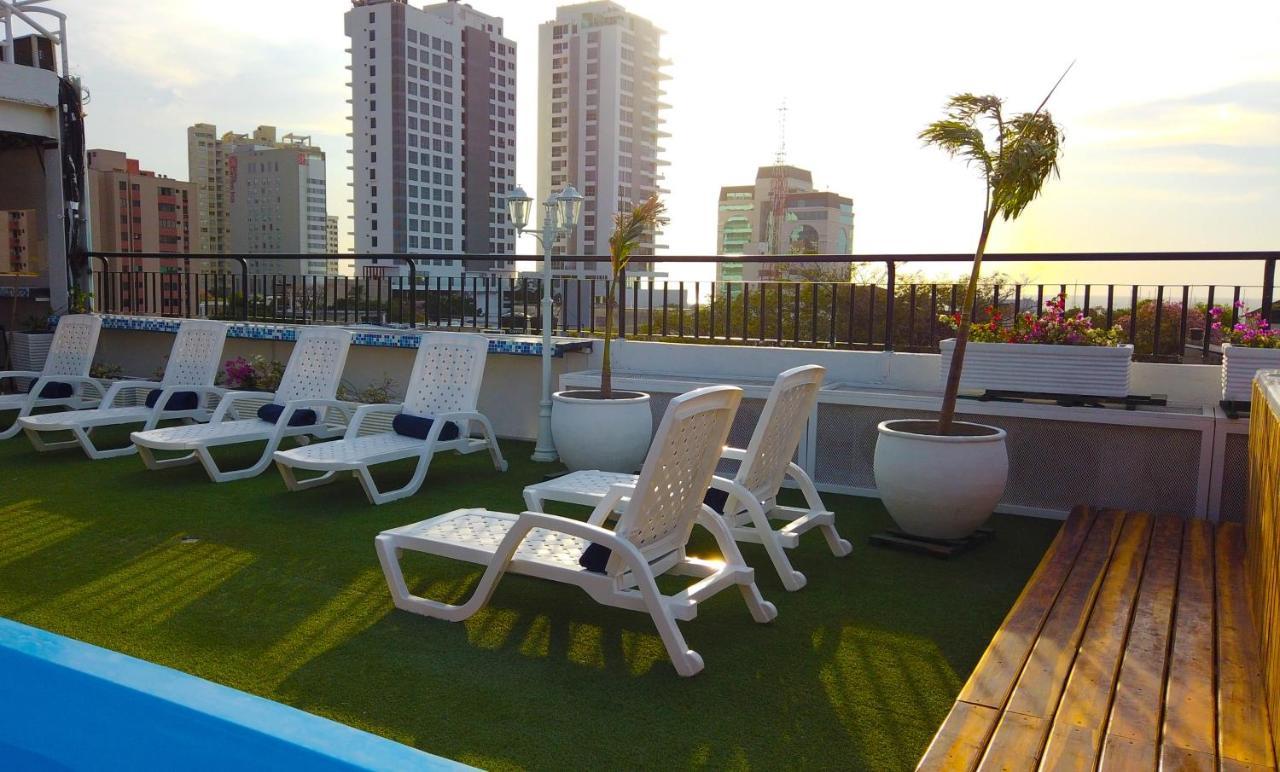 Hotel Parque De Los Novios Inn ซันตามาร์ตา ภายนอก รูปภาพ